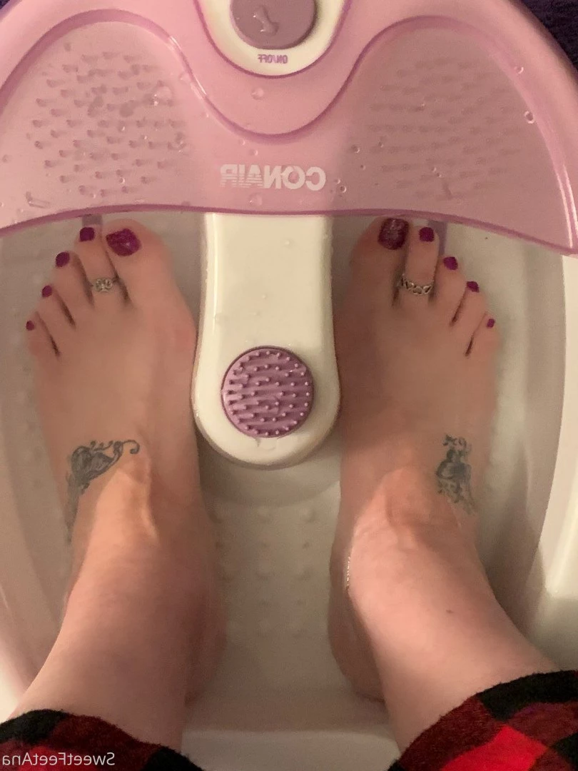 sexysweetfeetana [ sexysweetfeeta1 ] Onlyfans leaked photo 2781107 on Hotleaks.tv