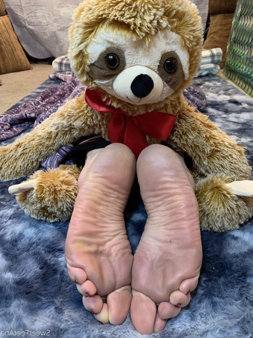 sexysweetfeetana [ sexysweetfeeta1 ] Onlyfans leaked photo 2781288 on Hotleaks.tv