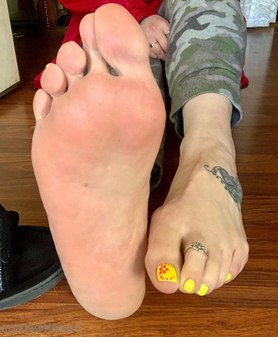 sexysweetfeetana [ sexysweetfeeta1 ] Onlyfans leaked photo 2781299 on Hotleaks.tv