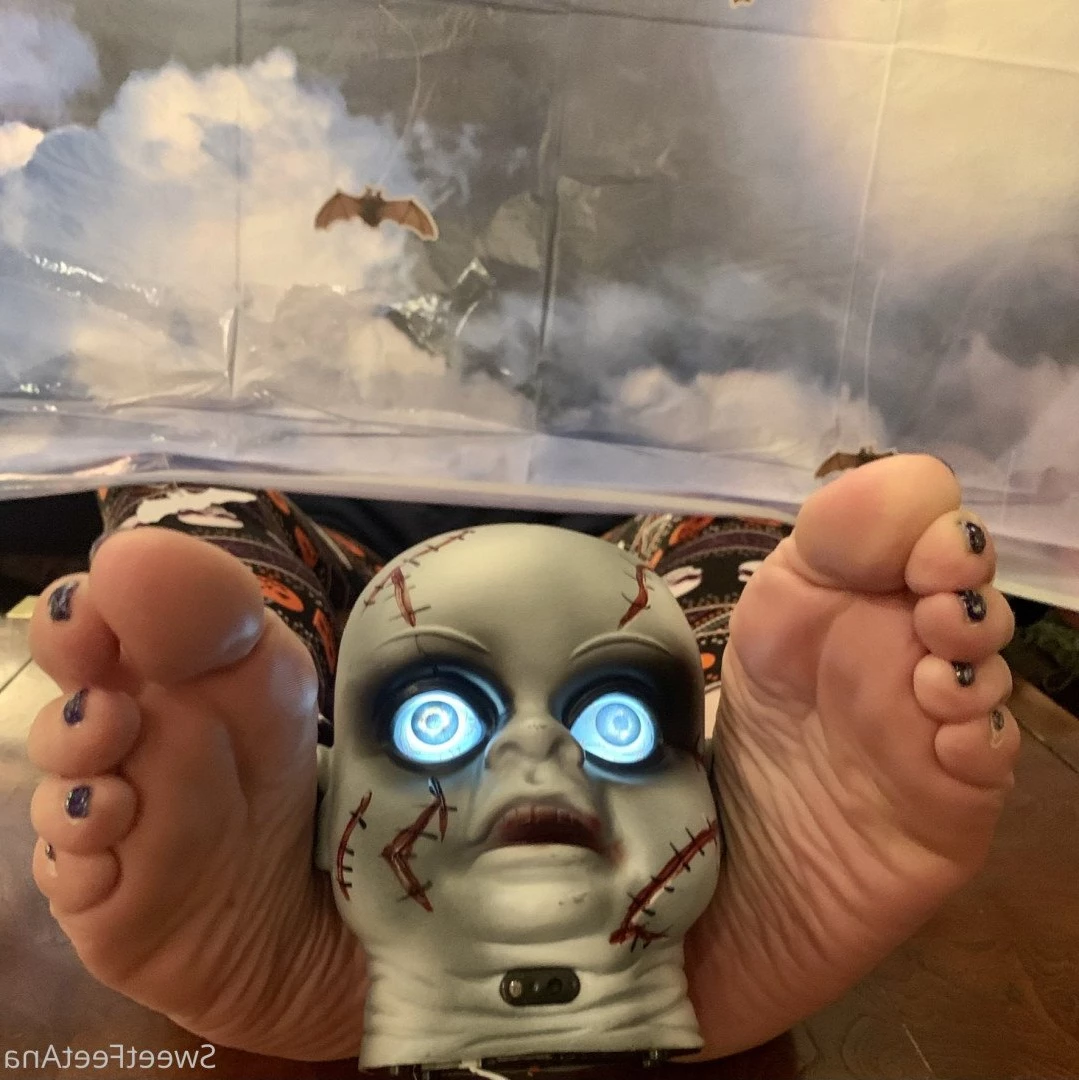 sexysweetfeetana [ sexysweetfeeta1 ] Onlyfans leaked photo 2781718 on Hotleaks.tv