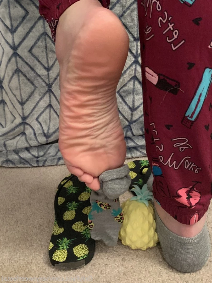 sexysweetfeetana [ sexysweetfeeta1 ] Onlyfans leaked photo 2782314 on Hotleaks.tv