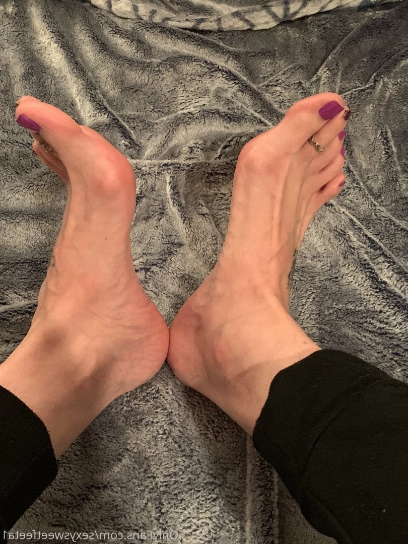 sexysweetfeetana [ sexysweetfeeta1 ] Onlyfans leaked photo 2782364 on Hotleaks.tv
