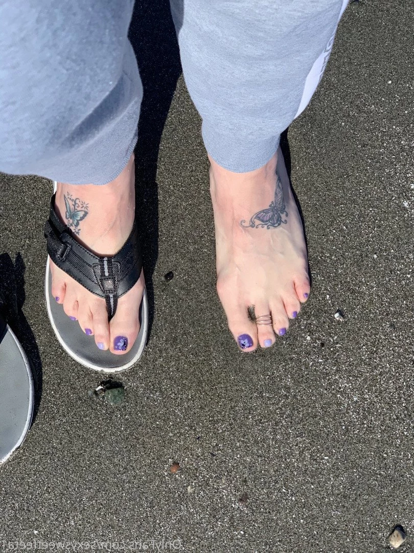 sexysweetfeetana [ sexysweetfeeta1 ] Onlyfans leaked photo 2782911 on Hotleaks.tv