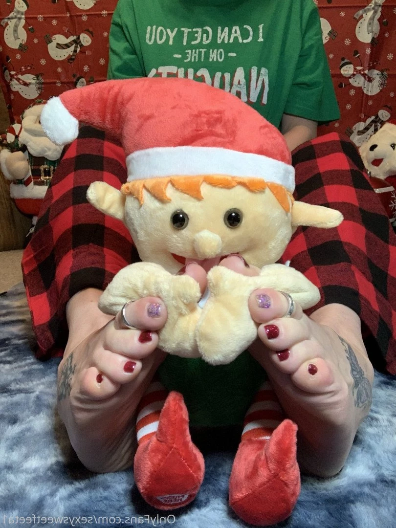 sexysweetfeetana [ sexysweetfeeta1 ] Onlyfans leaked photo 2783008 on Hotleaks.tv