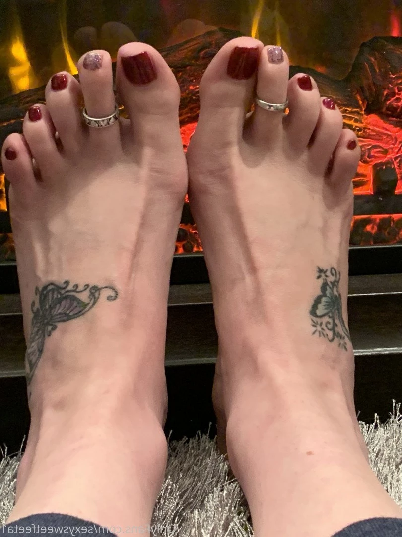sexysweetfeetana [ sexysweetfeeta1 ] Onlyfans leaked photo 2783314 on Hotleaks.tv