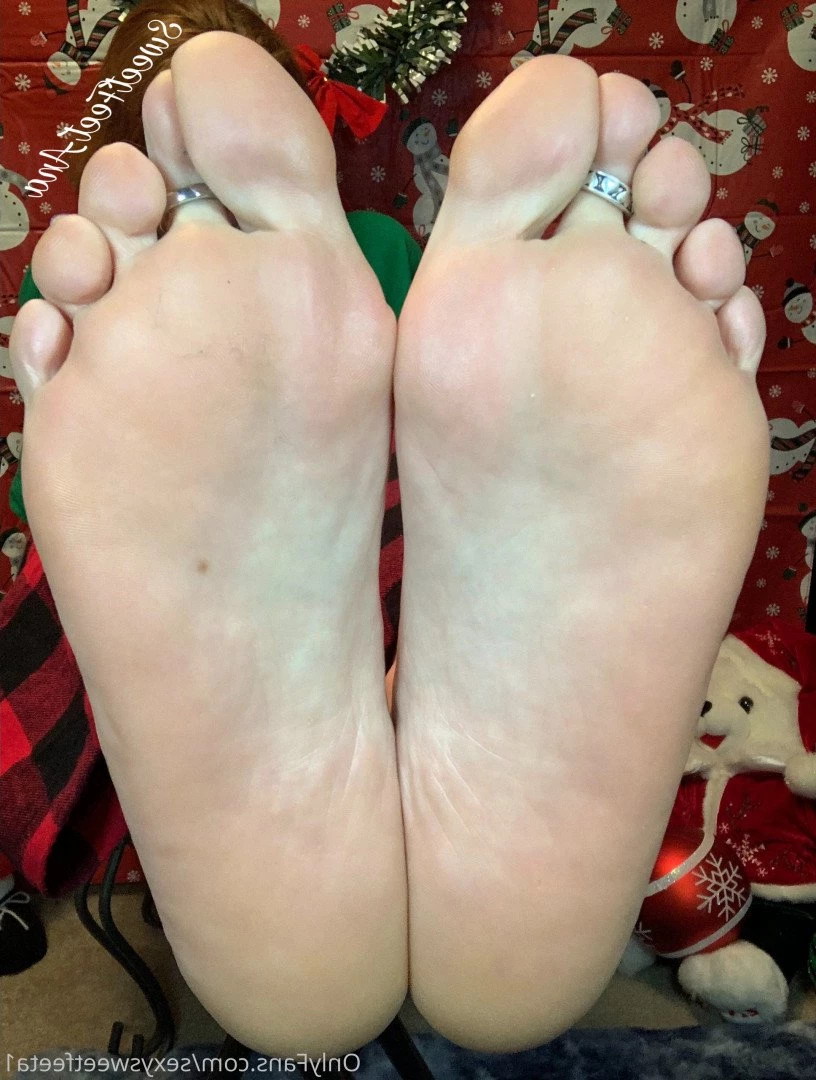 sexysweetfeetana [ sexysweetfeeta1 ] Onlyfans leaked photo 2783528 on Hotleaks.tv