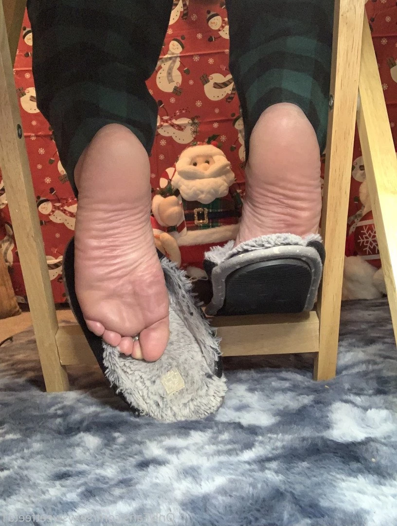 sexysweetfeetana [ sexysweetfeeta1 ] Onlyfans leaked photo 2783735 on Hotleaks.tv