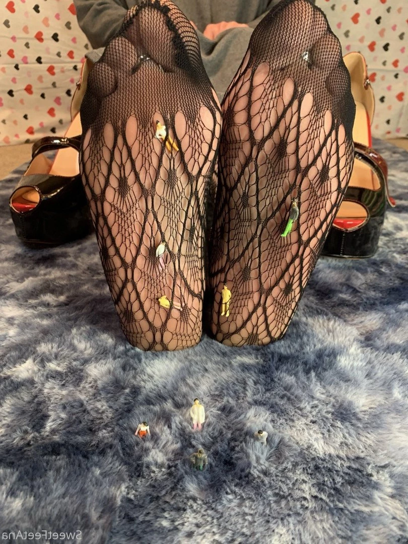 sexysweetfeetana [ sexysweetfeeta1 ] Onlyfans leaked photo 2783819 on Hotleaks.tv