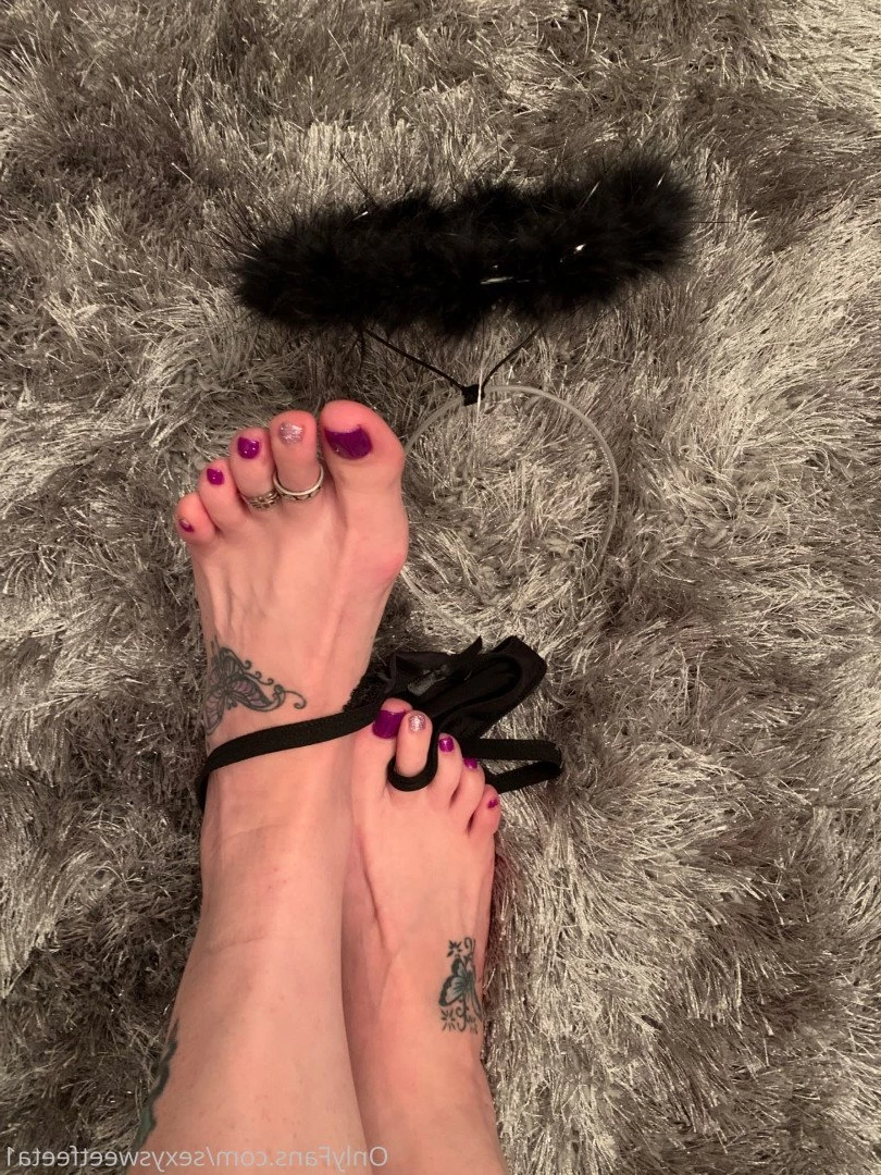 sexysweetfeetana [ sexysweetfeeta1 ] Onlyfans leaked photo 2785691 on Hotleaks.tv