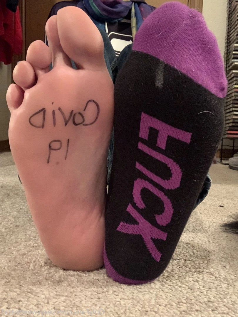 sexysweetfeetana [ sexysweetfeeta1 ] Onlyfans leaked photo 2786033 on Hotleaks.tv