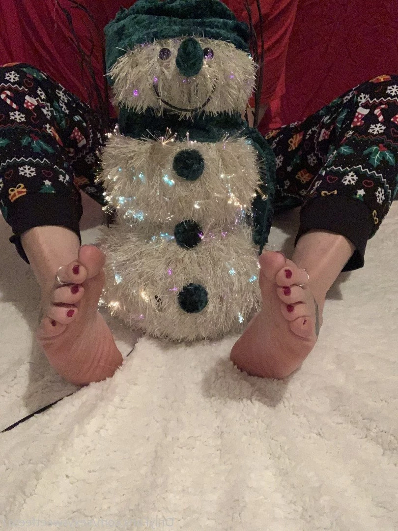 sexysweetfeetana [ sexysweetfeeta1 ] Onlyfans leaked photo 2786353 on Hotleaks.tv