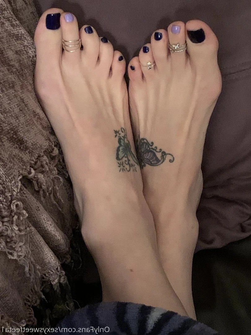 sexysweetfeetana [ sexysweetfeeta1 ] Onlyfans leaked photo 2786513 on Hotleaks.tv