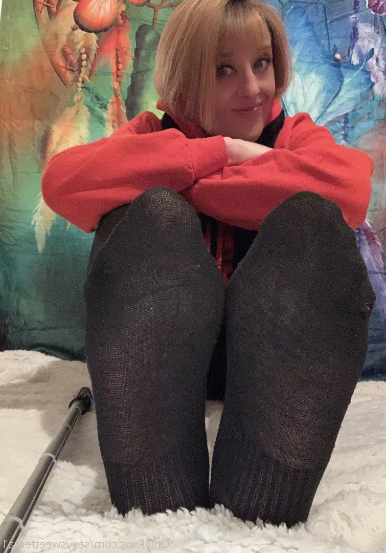 sexysweetfeetana [ sexysweetfeeta1 ] Onlyfans leaked photo 2786563 on Hotleaks.tv
