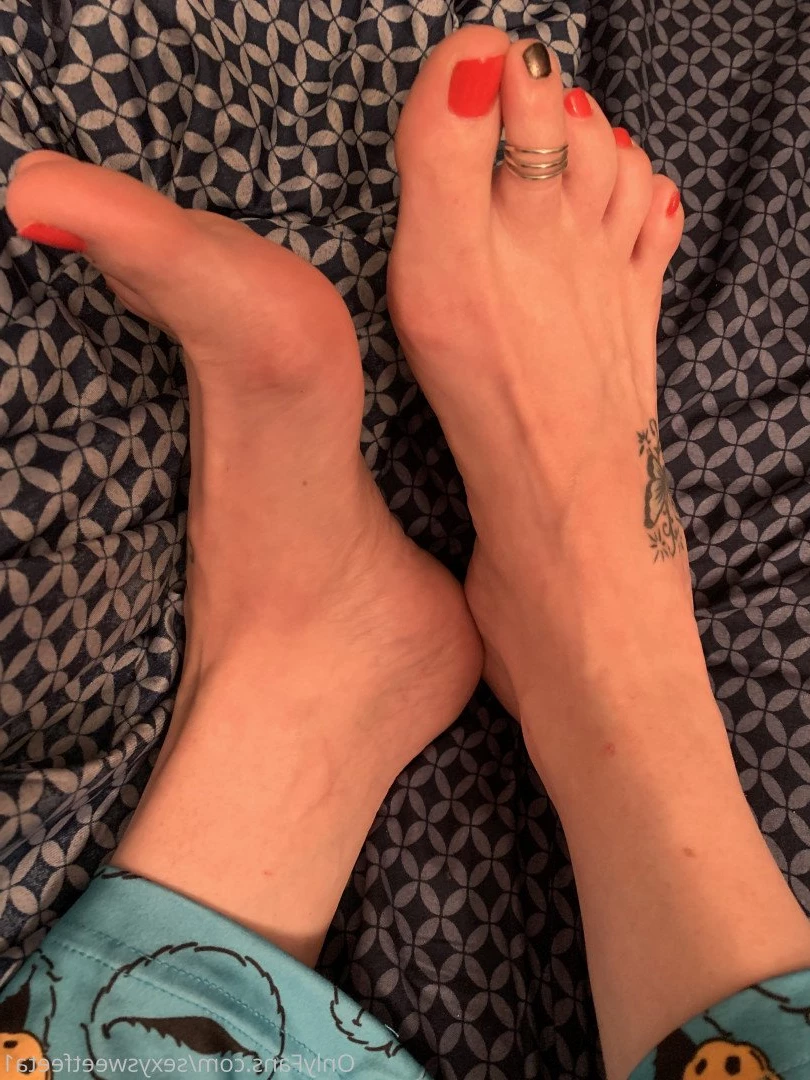 sexysweetfeetana [ sexysweetfeeta1 ] Onlyfans leaked photo 2786595 on Hotleaks.tv