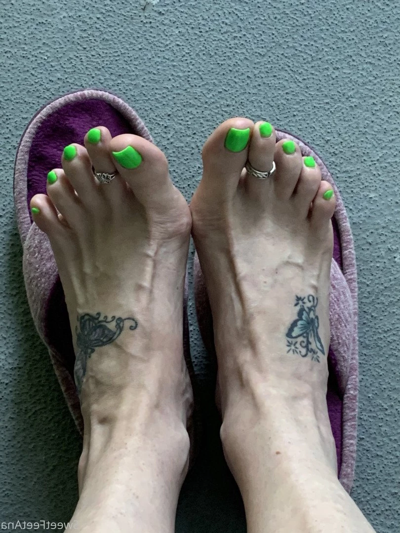 sexysweetfeetana [ sexysweetfeeta1 ] Onlyfans leaked photo 2787016 on Hotleaks.tv