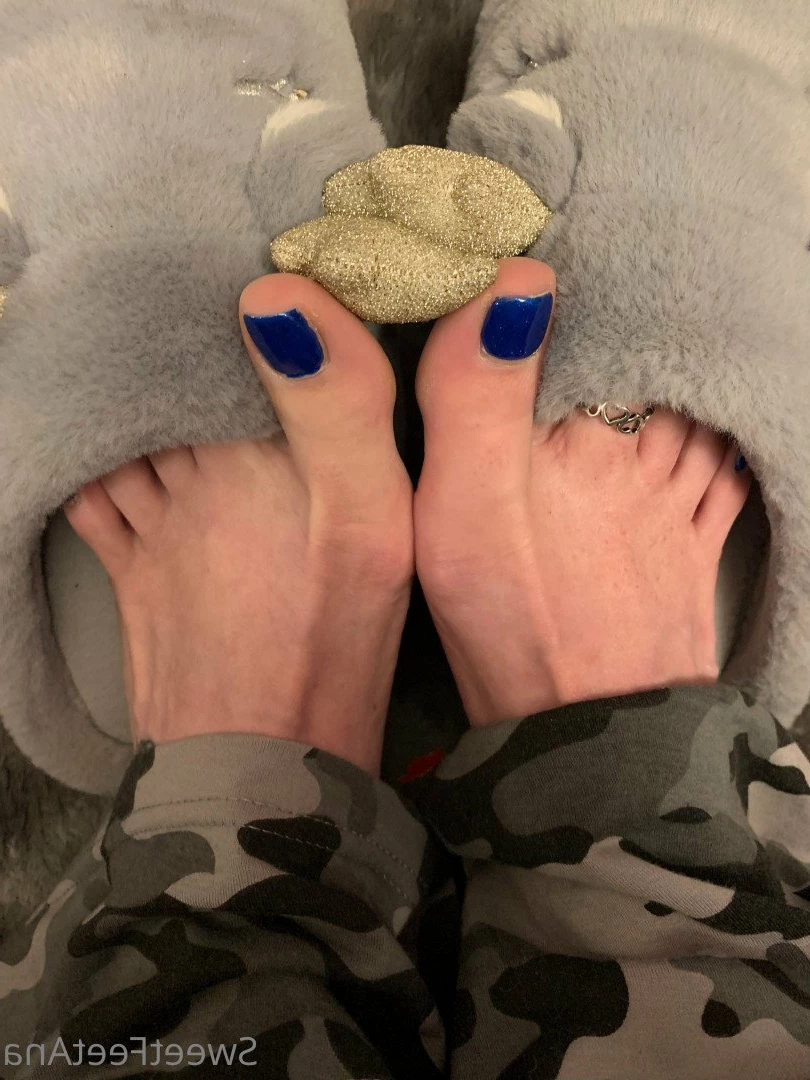 sexysweetfeetana [ sexysweetfeeta1 ] Onlyfans leaked photo 2787118 on Hotleaks.tv
