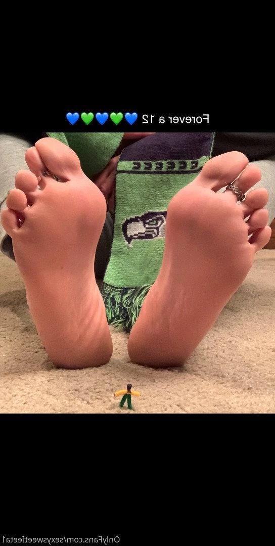 sexysweetfeetana [ sexysweetfeeta1 ] Onlyfans leaked photo 2787126 on Hotleaks.tv