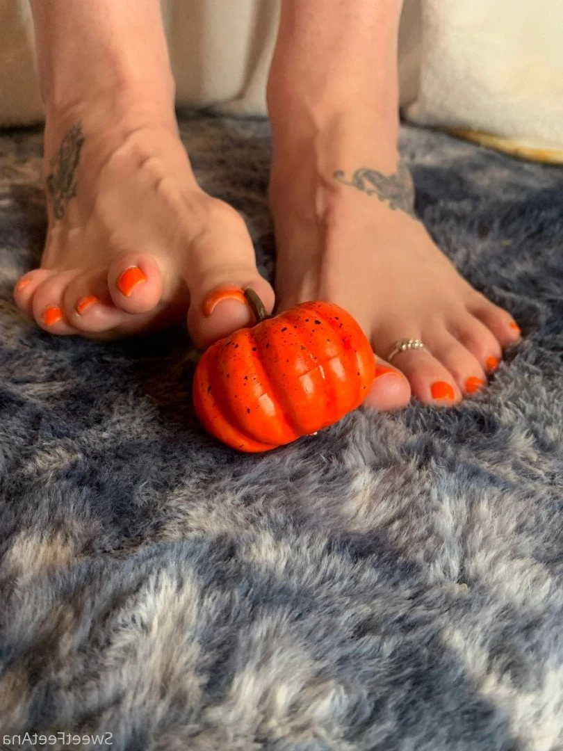 sexysweetfeetana [ sexysweetfeeta1 ] Onlyfans leaked photo 2788386 on Hotleaks.tv