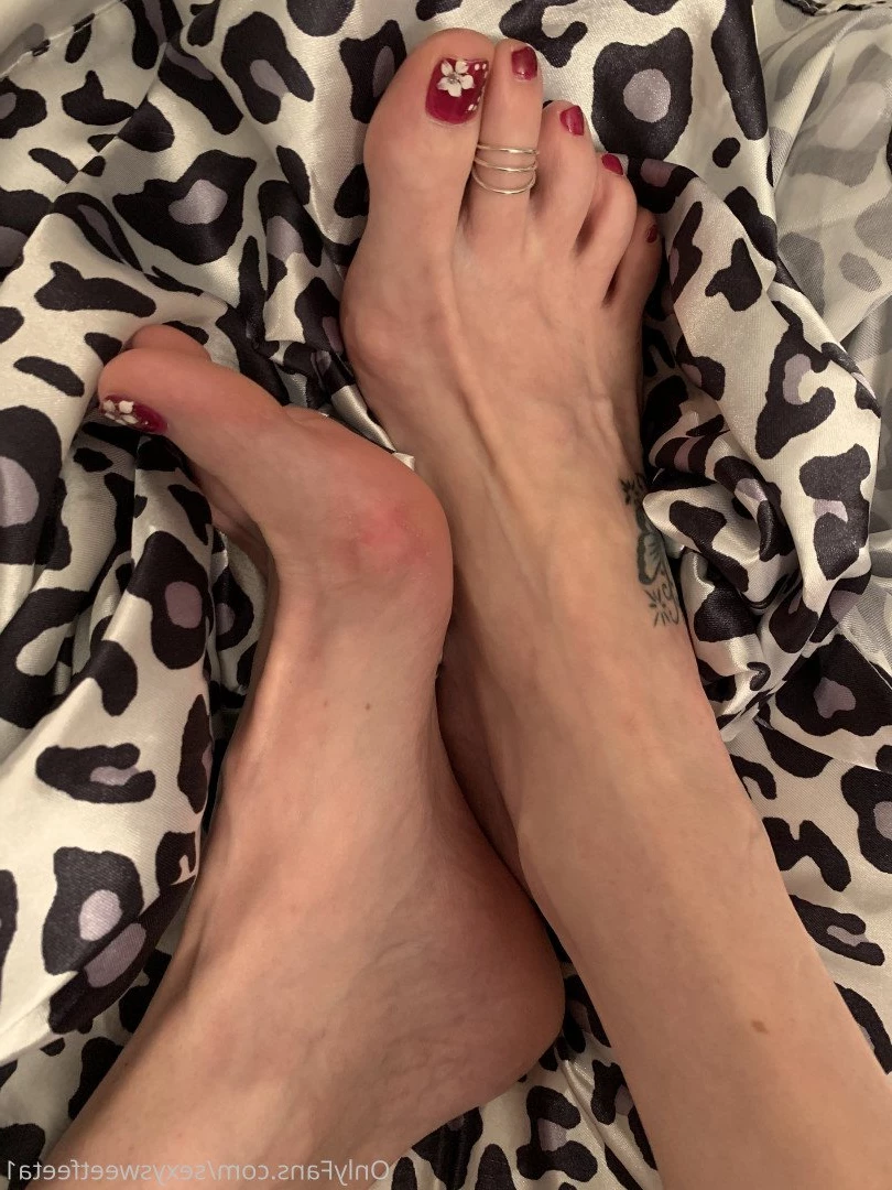 sexysweetfeetana [ sexysweetfeeta1 ] Onlyfans leaked photo 2789422 on Hotleaks.tv