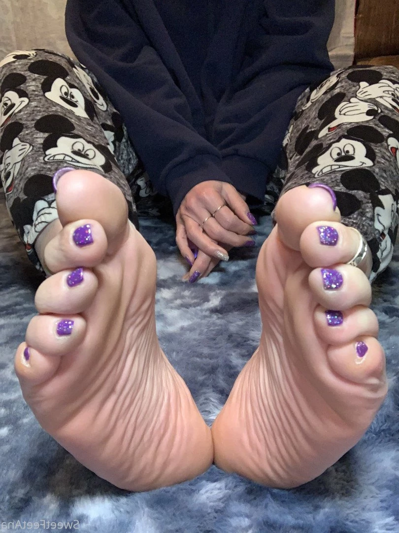 sexysweetfeetana [ sexysweetfeeta1 ] Onlyfans leaked photo 2790068 on Hotleaks.tv