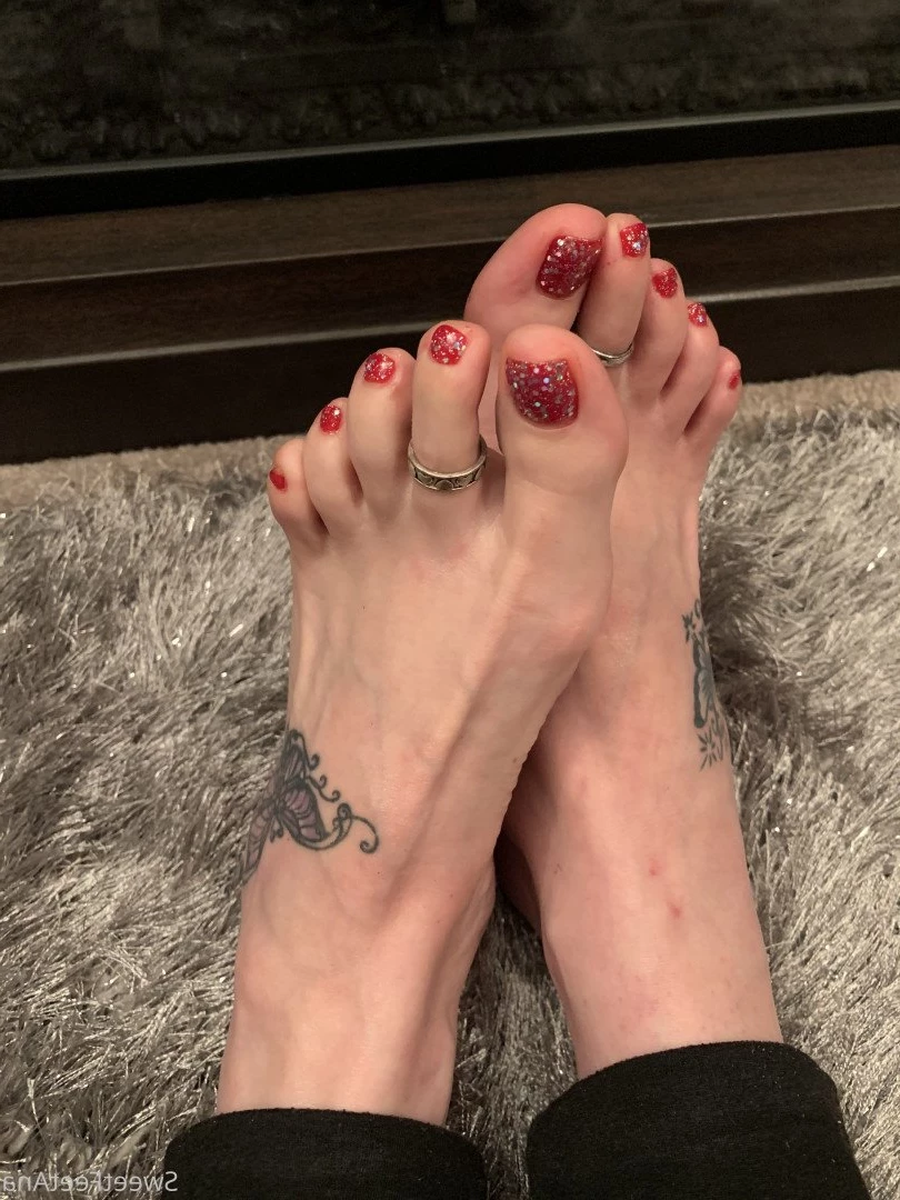 sexysweetfeetana [ sexysweetfeeta1 ] Onlyfans leaked photo 2790593 on Hotleaks.tv