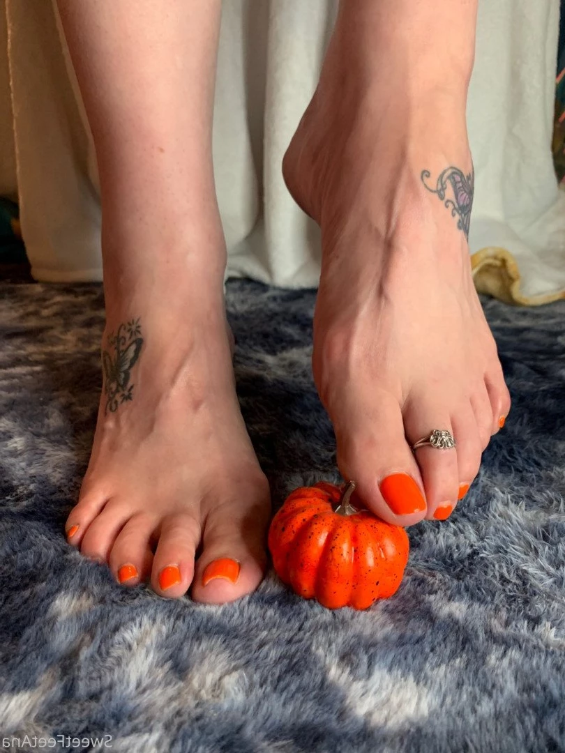 sexysweetfeetana [ sexysweetfeeta1 ] Onlyfans leaked photo 2791085 on Hotleaks.tv
