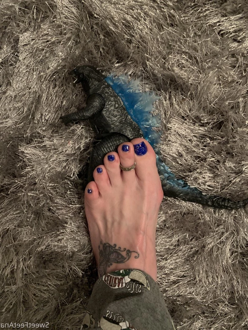 sexysweetfeetana [ sexysweetfeeta1 ] Onlyfans leaked photo 2791770 on Hotleaks.tv