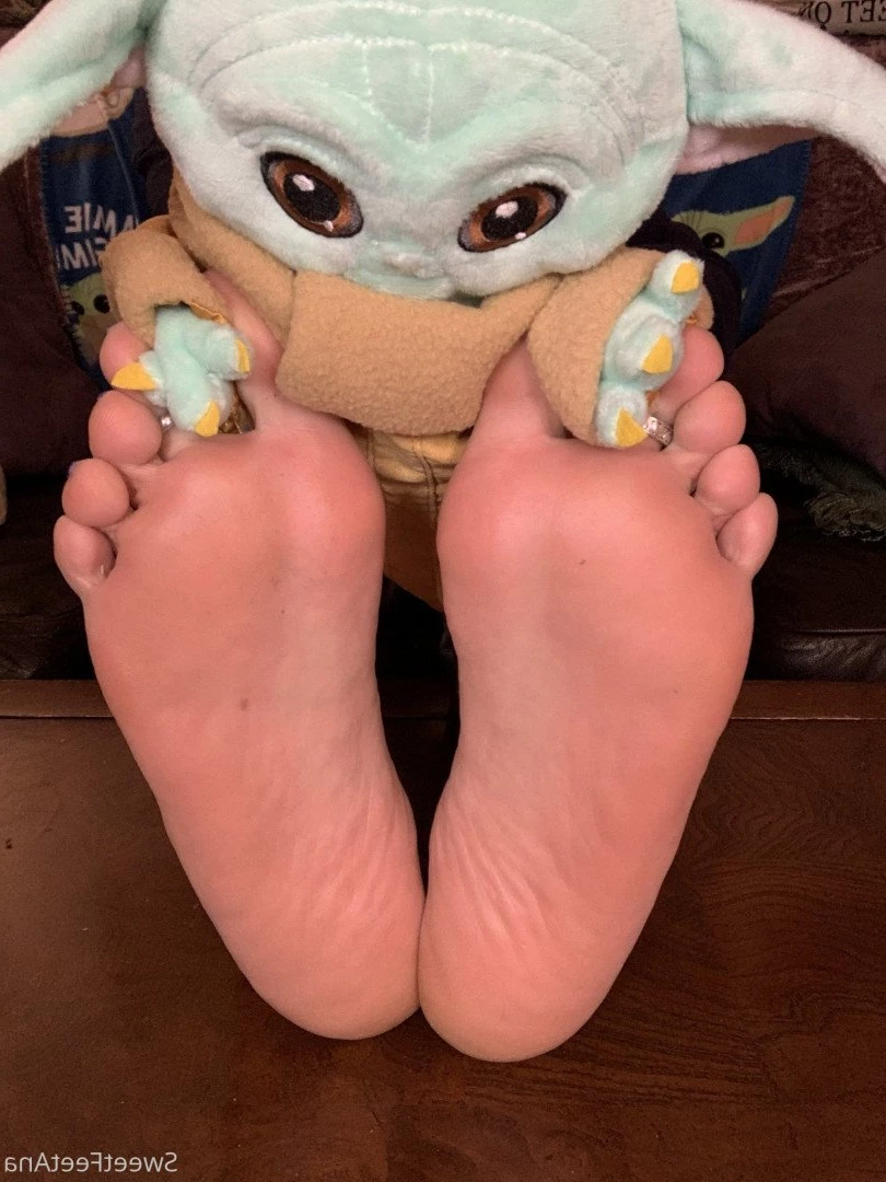 sexysweetfeetana [ sexysweetfeeta1 ] Onlyfans leaked photo 2791929 on Hotleaks.tv