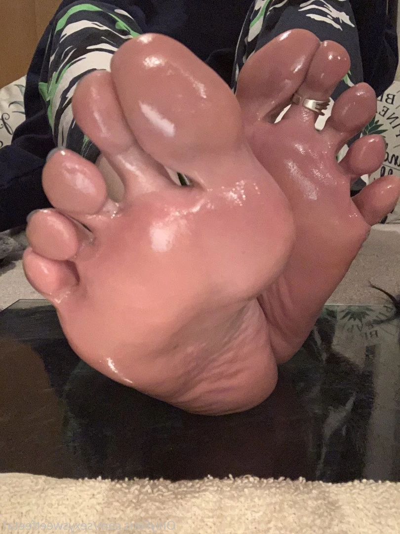 sexysweetfeetana [ sexysweetfeeta1 ] Onlyfans leaked photo 2792118 on Hotleaks.tv
