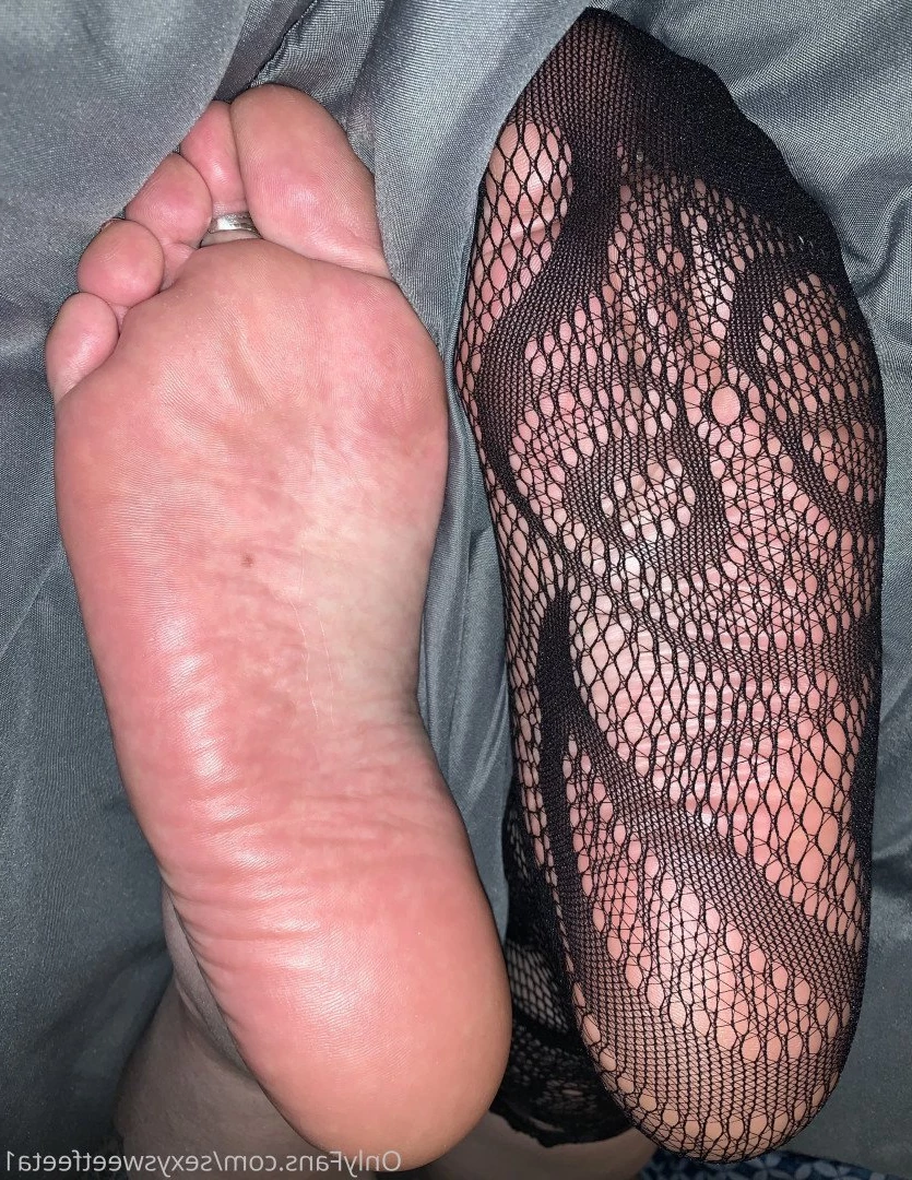 sexysweetfeetana [ sexysweetfeeta1 ] Onlyfans leaked photo 2793099 on Hotleaks.tv