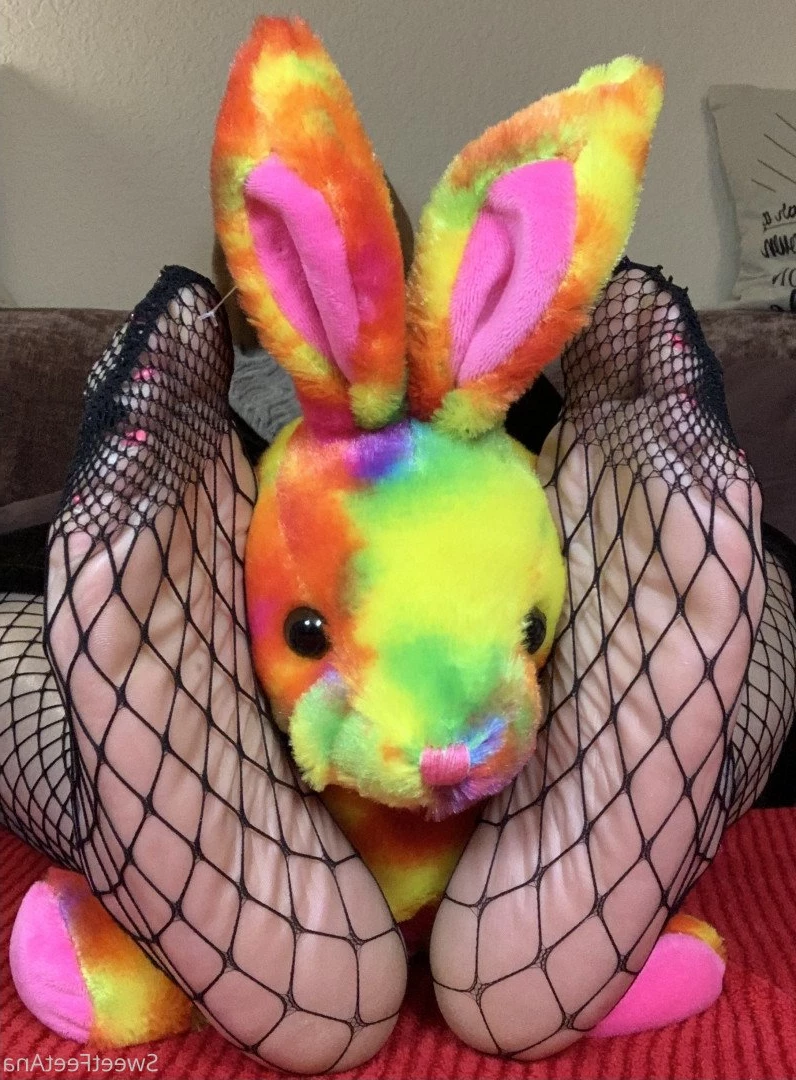 sexysweetfeetana [ sexysweetfeeta1 ] Onlyfans leaked photo 2793388 on Hotleaks.tv