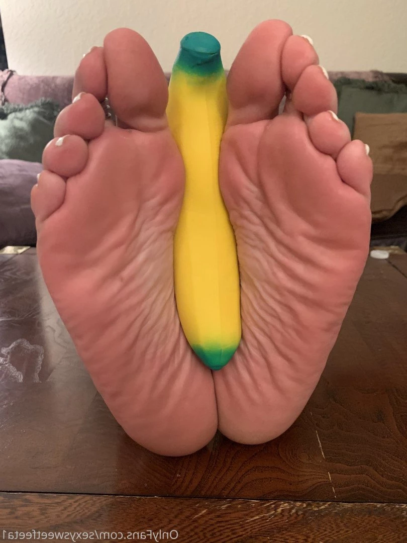 sexysweetfeetana [ sexysweetfeeta1 ] Onlyfans leaked photo 2793704 on Hotleaks.tv