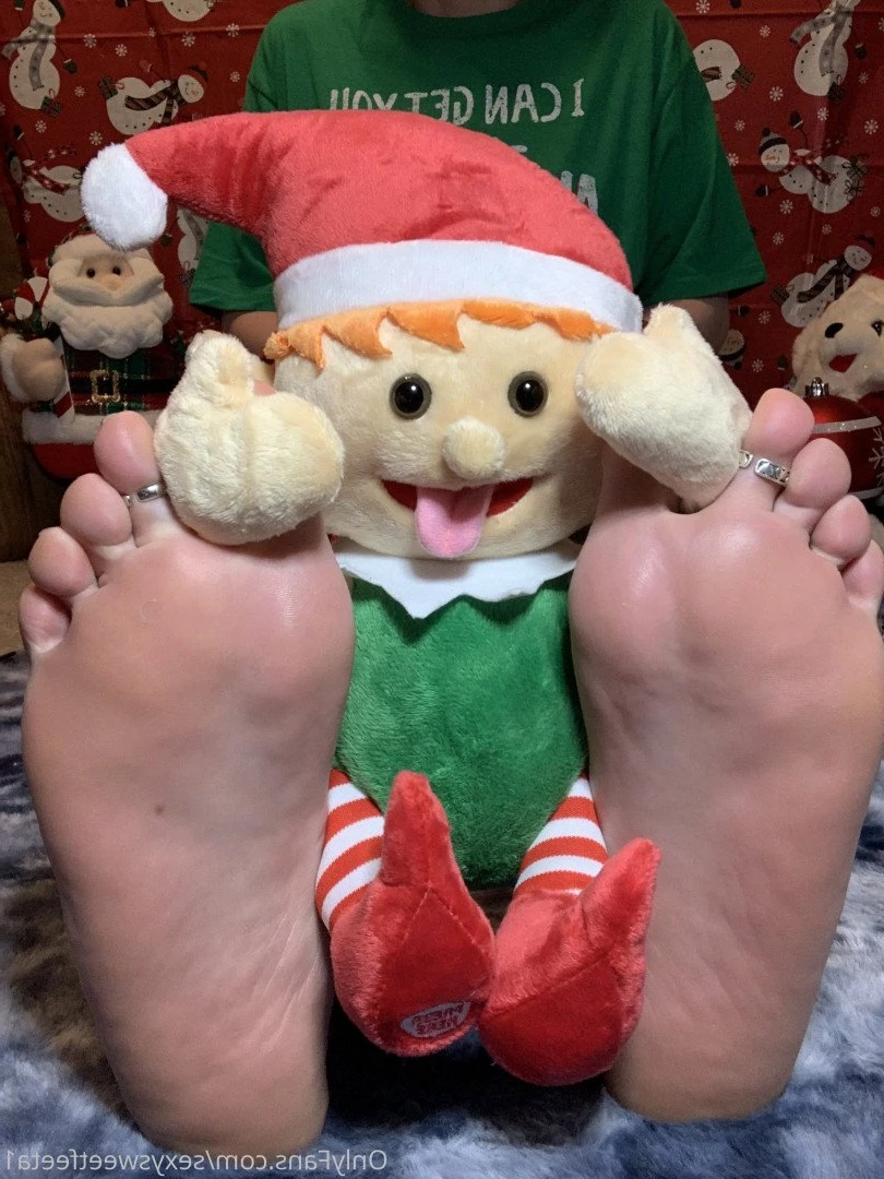 sexysweetfeetana [ sexysweetfeeta1 ] Onlyfans leaked photo 2793959 on Hotleaks.tv