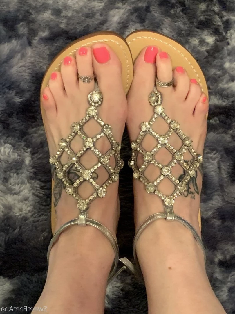 sexysweetfeetana [ sexysweetfeeta1 ] Onlyfans leaked photo 2794153 on Hotleaks.tv