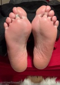 sexysweetfeetana [ sexysweetfeeta1 ] Onlyfans leaked video 4580532 on Hotleaks.tv
