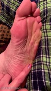 sexysweetfeetana [ sexysweetfeeta1 ] Onlyfans leaked video 4580535 on Hotleaks.tv
