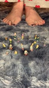 sexysweetfeetana [ sexysweetfeeta1 ] Onlyfans leaked video 4580554 on Hotleaks.tv
