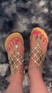 sexysweetfeetana [ sexysweetfeeta1 ] Onlyfans leaked video 4580577 on Hotleaks.tv