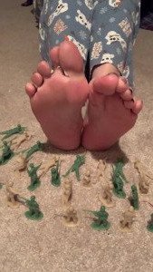 sexysweetfeetana [ sexysweetfeeta1 ] Onlyfans leaked video 4580585 on Hotleaks.tv