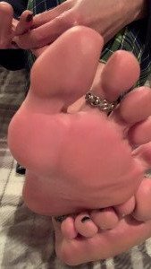 sexysweetfeetana [ sexysweetfeeta1 ] Onlyfans leaked video 4580593 on Hotleaks.tv