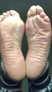 sexysweetfeetana [ sexysweetfeeta1 ] Onlyfans leaked video 4580609 on Hotleaks.tv