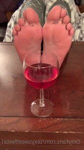 sexysweetfeetana [ sexysweetfeeta1 ] Onlyfans leaked video 4580612 on Hotleaks.tv