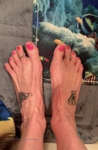 sexysweetfeetana [ sexysweetfeeta1 ] Onlyfans leaked video 4580621 on Hotleaks.tv