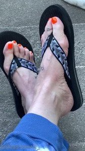 sexysweetfeetana [ sexysweetfeeta1 ] Onlyfans leaked video 4580632 on Hotleaks.tv