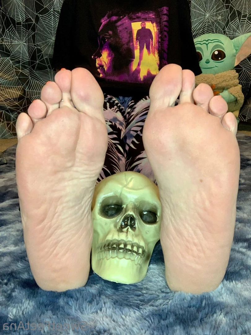 sexysweetfeetana [ sexysweetfeeta1 ] Onlyfans leaked photo 5784774 on Hotleaks.tv