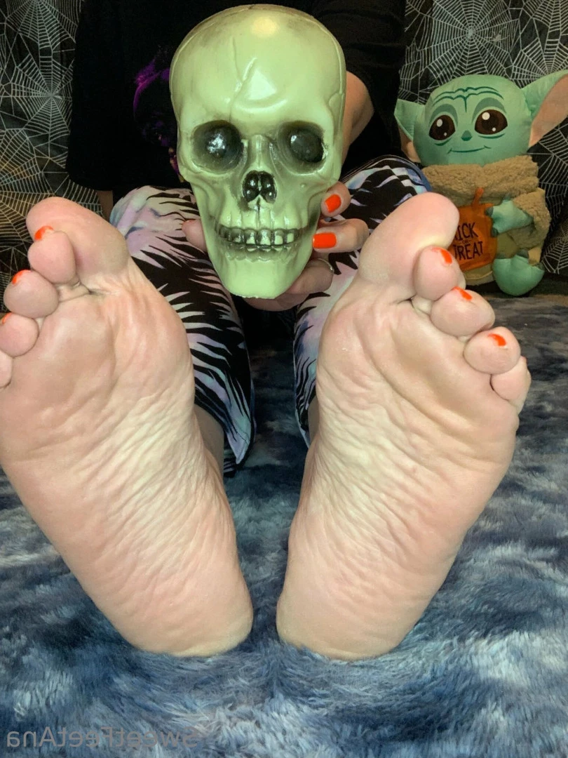 sexysweetfeetana [ sexysweetfeeta1 ] Onlyfans leaked photo 5784824 on Hotleaks.tv
