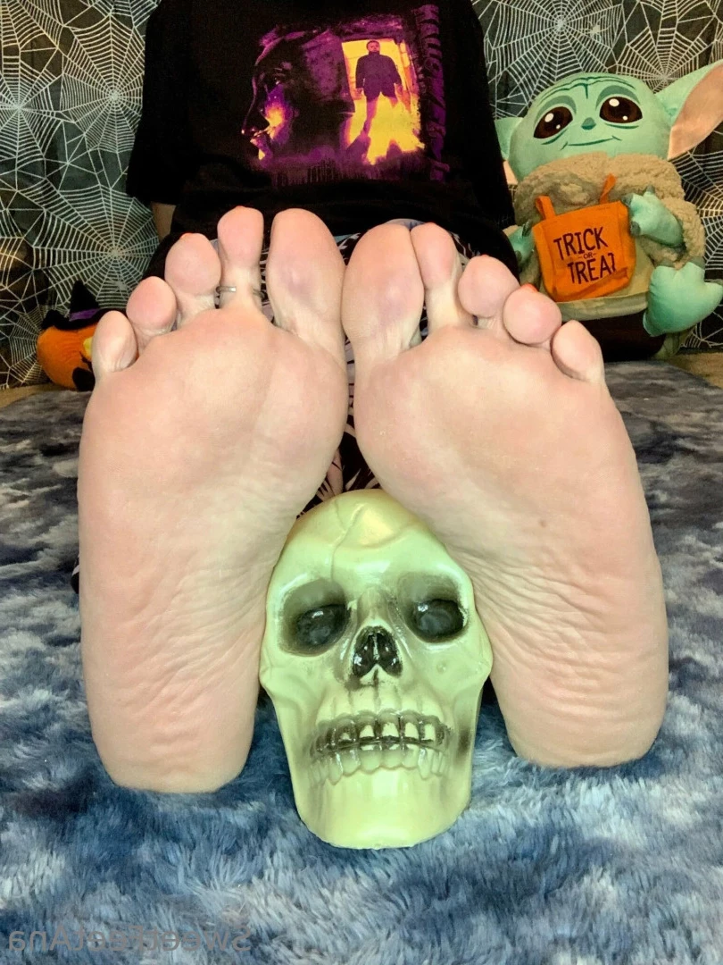 sexysweetfeetana [ sexysweetfeeta1 ] Onlyfans leaked photo 5784843 on Hotleaks.tv
