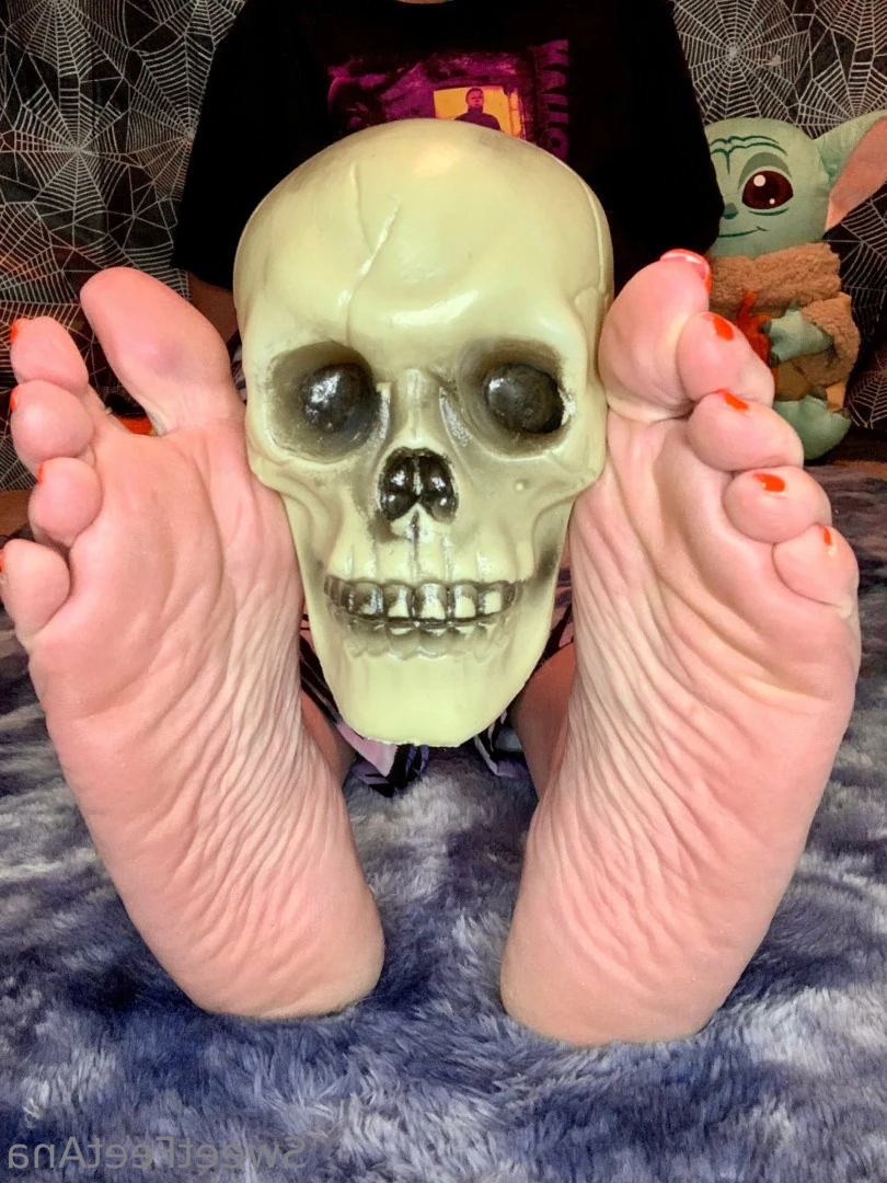sexysweetfeetana [ sexysweetfeeta1 ] Onlyfans leaked photo 5784869 on Hotleaks.tv