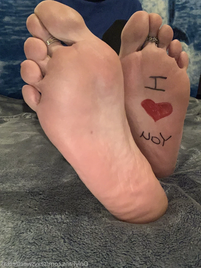 sexysweetfeetana [ sexysweetfeeta1 ] Onlyfans leaked photo 5785053 on Hotleaks.tv
