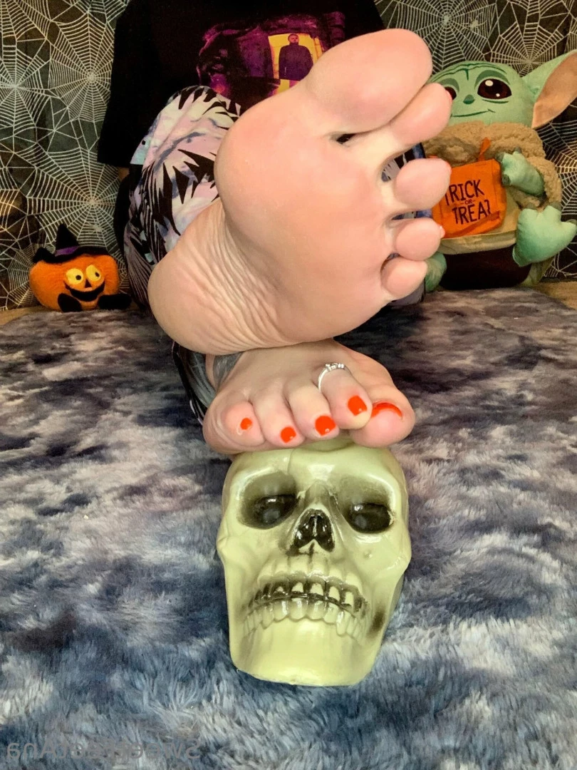 sexysweetfeetana [ sexysweetfeeta1 ] Onlyfans leaked photo 5785063 on Hotleaks.tv
